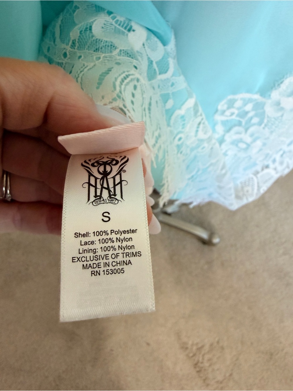 Aqua Lace Appliqué Sheer Sleeve Shift Dress - Picture 10 of 10